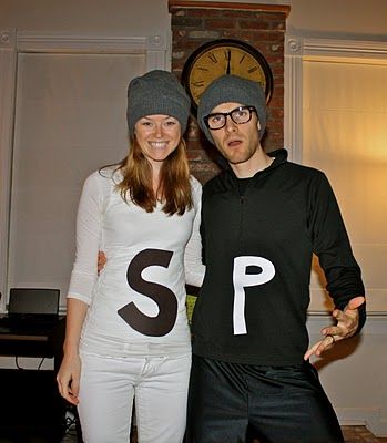 Made couples Halloween Snappy costumes Pixels  halloween DIY Costumes  31 diy Creative for Couples